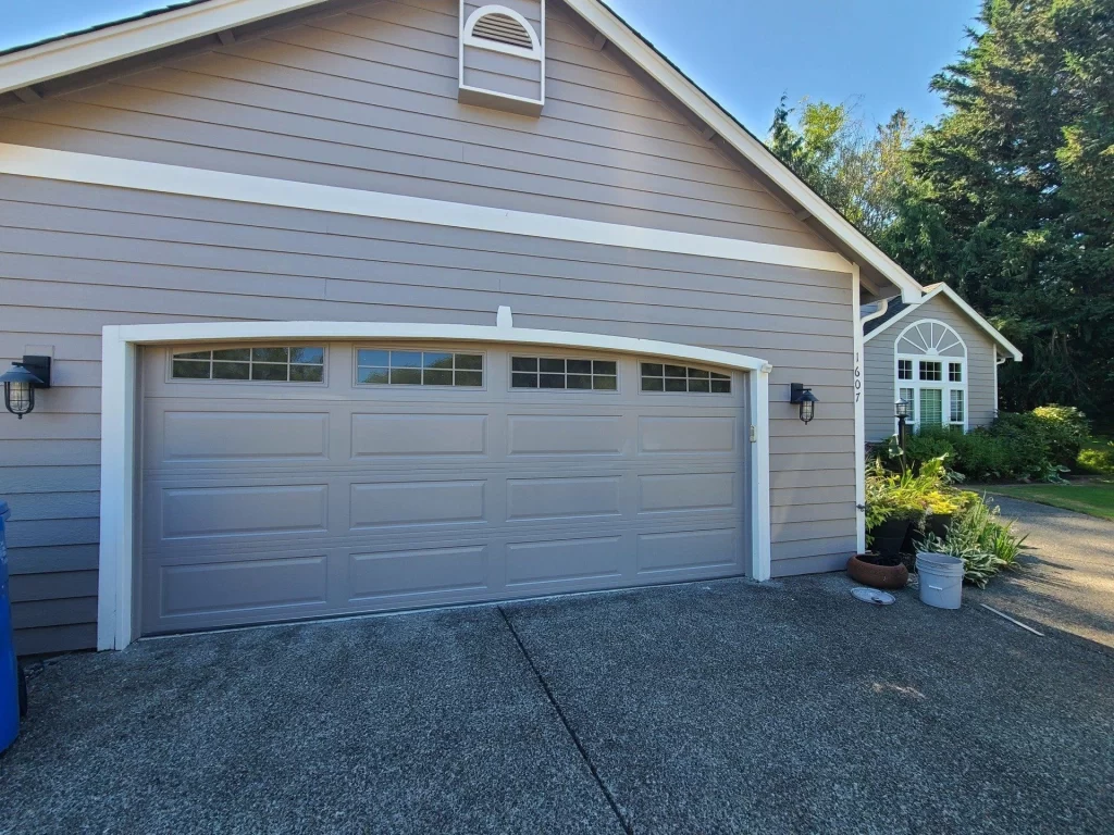 House exterior with garage door